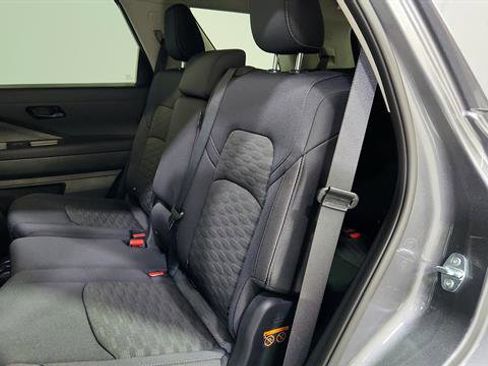 New 2026 Nissan Pathfinder SV image 21