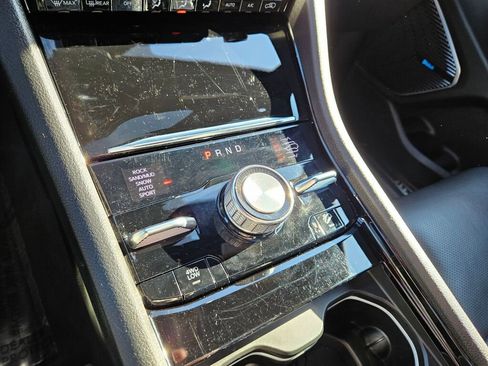 Used 2023 Jeep Grand Cherokee Overland w/ Luxury Tech Group IV image 28