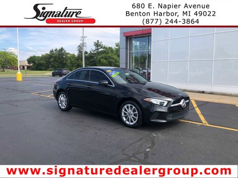 Used 2019 Mercedes-Benz A 220 image 1