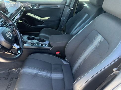 Used 2025 Honda Civic Sport image 13