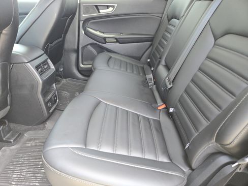 Certified 2022 Ford Edge SEL w/ Convenience Package image 29