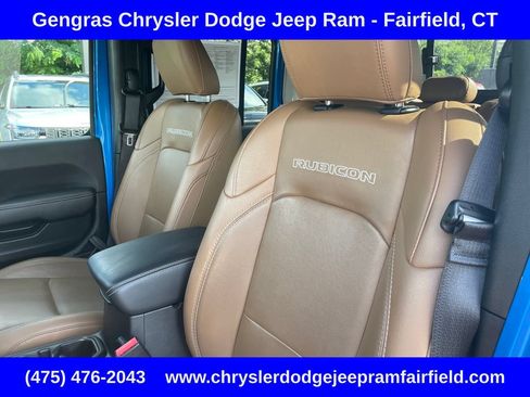 Used 2022 Jeep Gladiator Rubicon w/ LED Lighting Group AWD/4WD image 41
