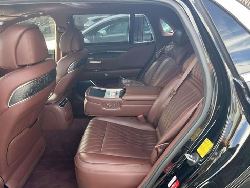 Certified 2023 Genesis G90 3.5T image 15