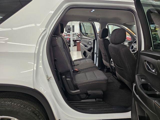 Used 2021 Chevrolet Traverse LS AWD/4WD image 11