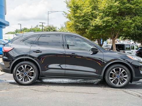 Used 2022 Ford Escape SEL w/ SEL Stealth AWD Package image 3