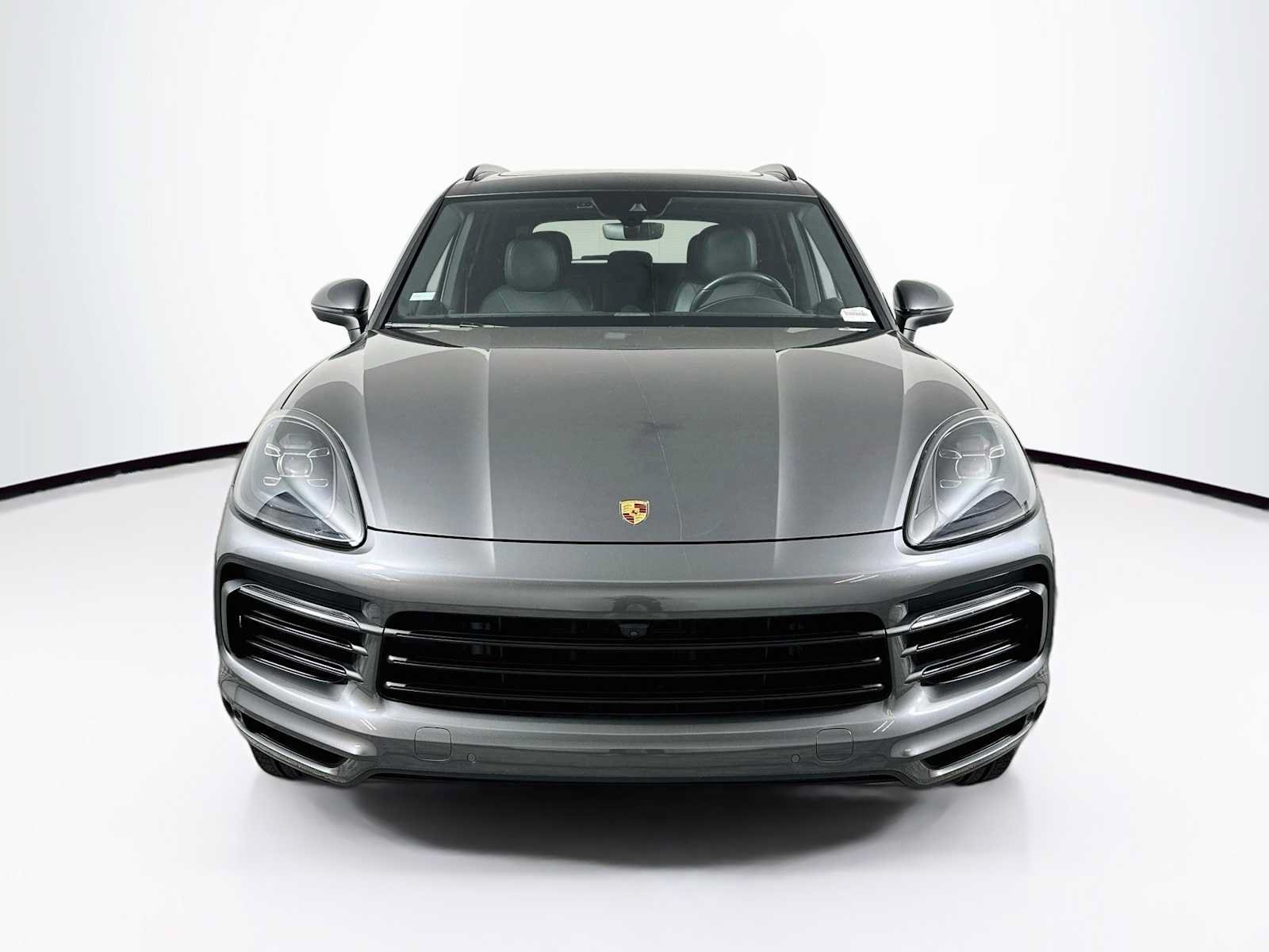 Used 2023 Porsche Cayenne AWD/4WD image 6
