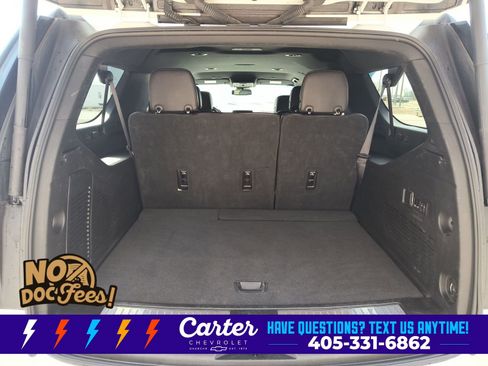 Used 2023 Chevrolet Suburban Premier RWD image 14