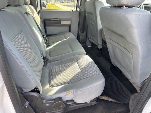 Used 2014 Ford F250 XLT w/ XLT Interior Package image 10