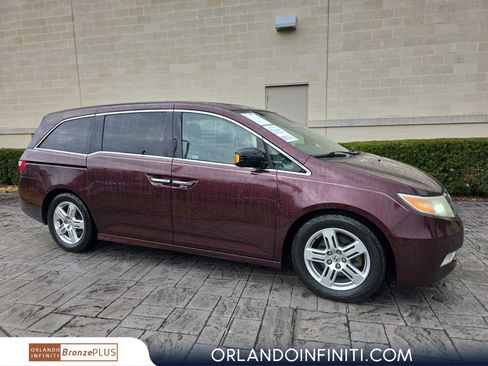 Used 2011 Honda Odyssey Touring image 1