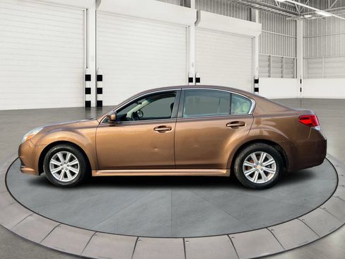 Used 2012 Subaru Legacy 2.5i Premium image 6
