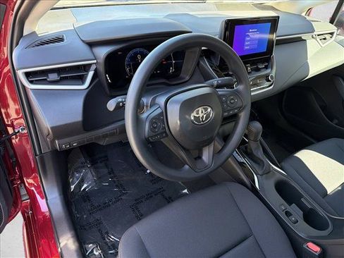 Used 2026 Toyota Corolla LE FWD image 13