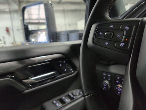 Used 2024 GMC Sierra 3500 AT4 w/ AT4 Premium Plus Package image 23