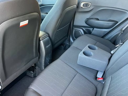 New 2026 Hyundai Venue SE FWD image 11