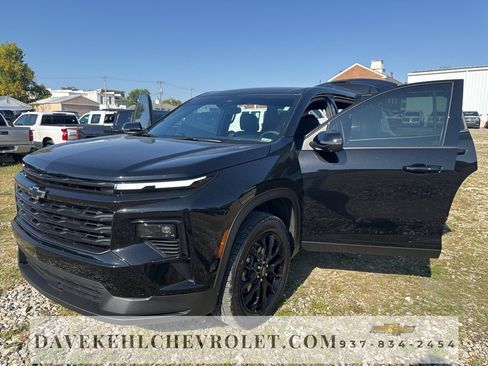 Certified 2025 Chevrolet Traverse LT w/ Midnight/Sport Edition image 29