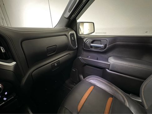 Used 2021 GMC Sierra 1500 AT4 w/ AT4 Premium Package image 27