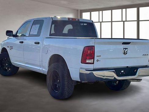 Used 2022 RAM 1500 Classic SLT image 14