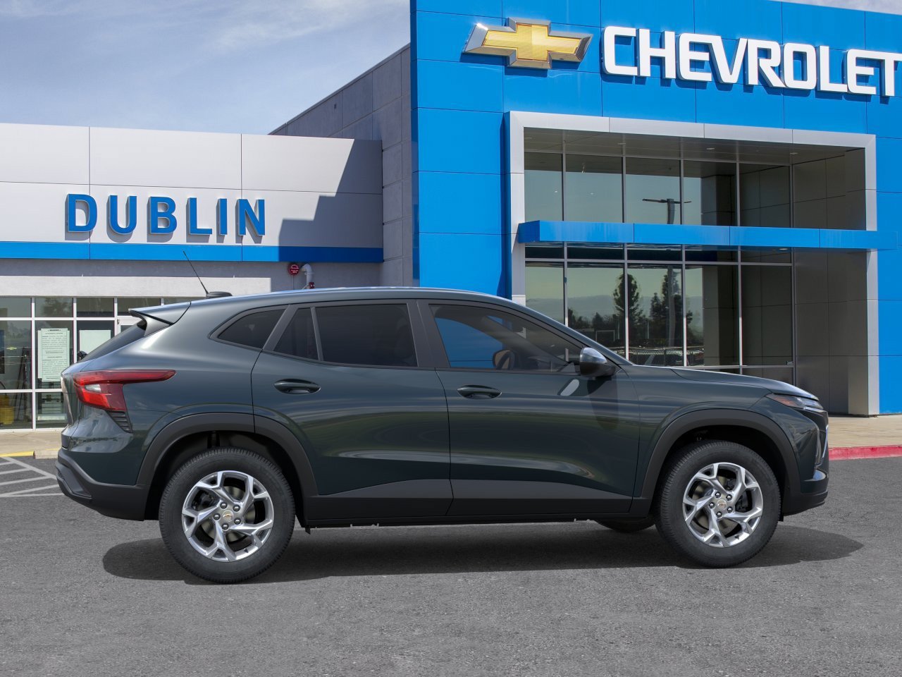 New 2026 Chevrolet Trax LS w/ LS Convenience Package FWD image 6