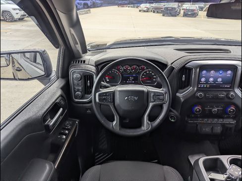 Used 2021 Chevrolet Silverado 1500 RST w/ Z71 Off-Road Package image 3