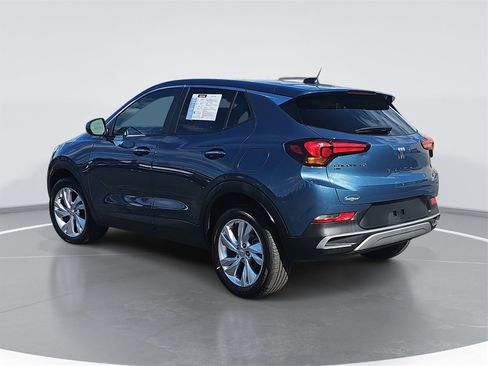 Certified 2024 Buick Encore GX Preferred w/ Comfort Package image 5