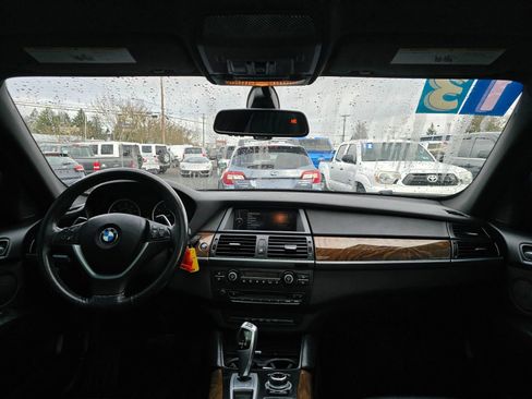 Used 2013 BMW X6 xDrive35i image 12