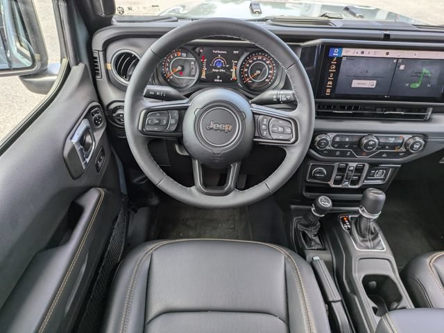 New 2026 Jeep Gladiator Sport AWD/4WD image 16