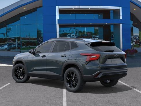 New 2026 Chevrolet Trax LT FWD image 27