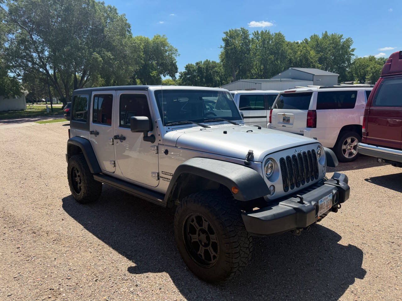 Used 2011 Jeep Wrangler Unlimited Sport AWD/4WD image 4
