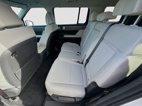 New 2026 Hyundai Santa Fe SE FWD image 17