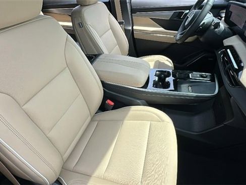 New 2025 Buick Enclave Preferred image 20