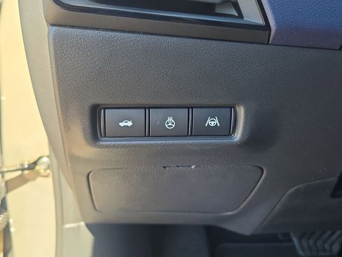 New 2026 Nissan Sentra SL w/ Floor Mat Package FWD image 24