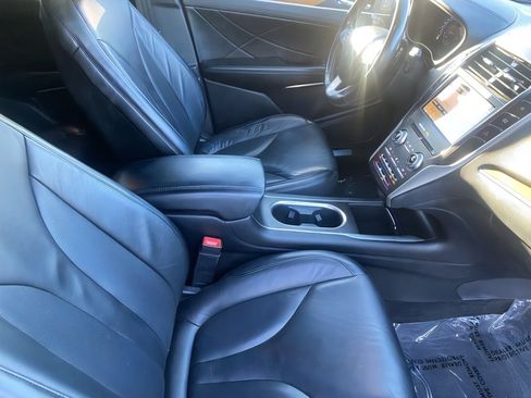 Used 2019 Lincoln MKC Select w/ Select Plus Package image 31