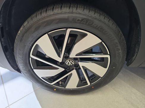 Used 2025 Volkswagen Atlas SE FWD image 34