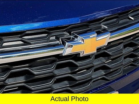 Used 2024 Chevrolet Trax LT w/ Driver Confidence Package image 31