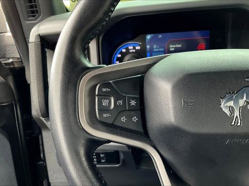 Used 2023 Ford Bronco Black Diamond image 21