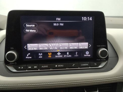 Used 2023 Nissan Rogue SV AWD/4WD image 25