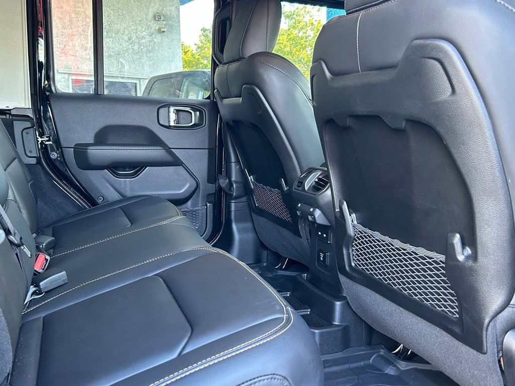 Used 2025 Jeep Wrangler Unlimited Rubicon 392 AWD/4WD image 37
