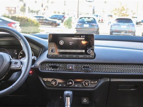 Used 2024 Honda HR-V Sport image 19