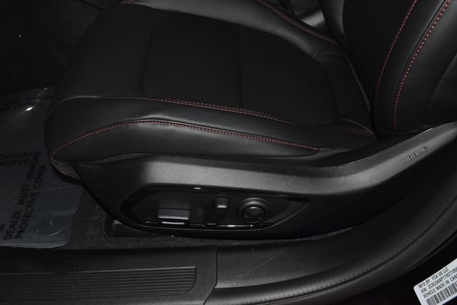 New 2026 Dodge Charger R/T AWD/4WD image 11