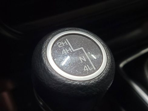 Used 2018 Jeep Wrangler Unlimited Sport image 37