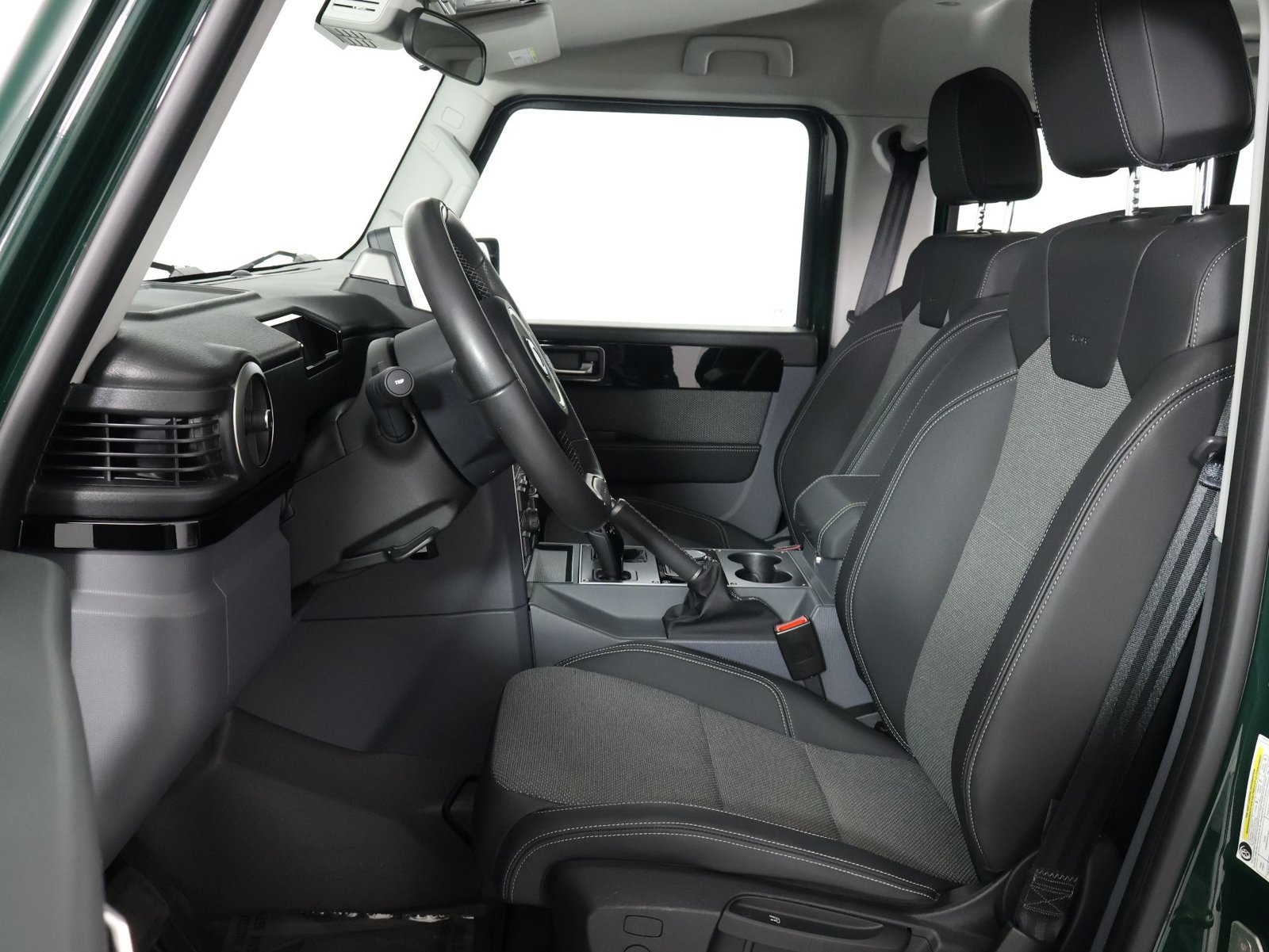 Used 2024 INEOS Grenadier Station Wagon AWD/4WD image 29