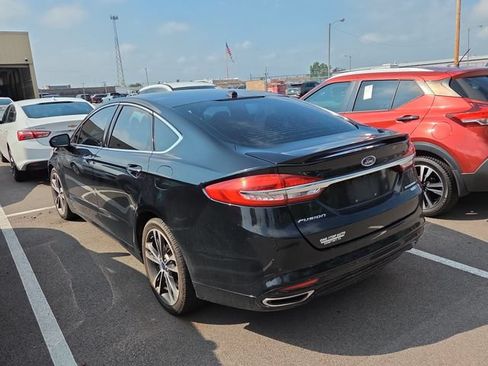 Used 2017 Ford Fusion Titanium AWD/4WD image 4