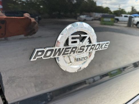 Used 2014 Ford F250 Lariat w/ Chrome Package AWD/4WD image 38