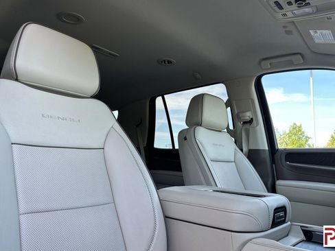 Certified 2024 GMC Yukon Denali AWD/4WD image 20