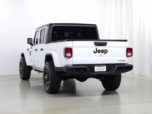 Used 2020 Jeep Gladiator Sport w/ Quick Order Package 24S image 3