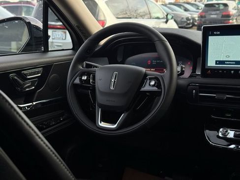 New 2026 Lincoln Corsair Premiere image 23