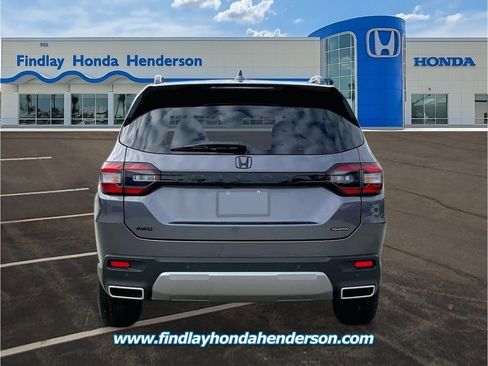 New 2026 Honda Pilot Touring image 3