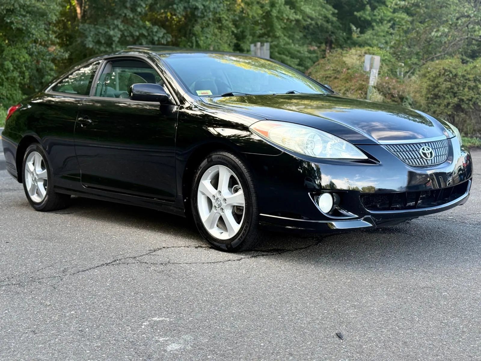 Used 2006 Toyota Solara SLE FWD image 1