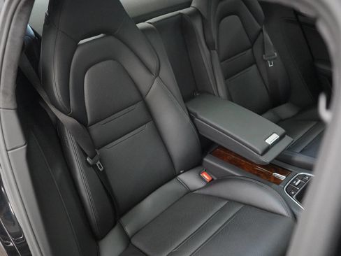 Used 2023 Porsche Panamera Turbo S image 80