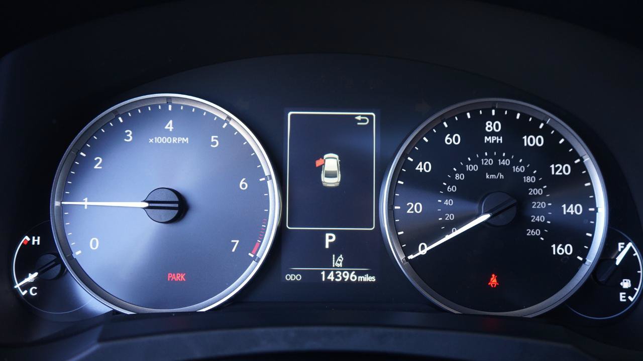 Used 2024 Lexus IS 350 F Sport RWD image 14