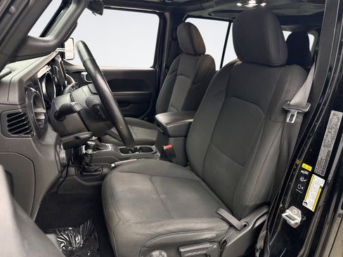Used 2022 Jeep Wrangler Unlimited Sport image 11